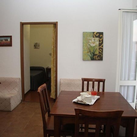 Residence I Due Pini Марина-ди-Гроссето Экстерьер фото