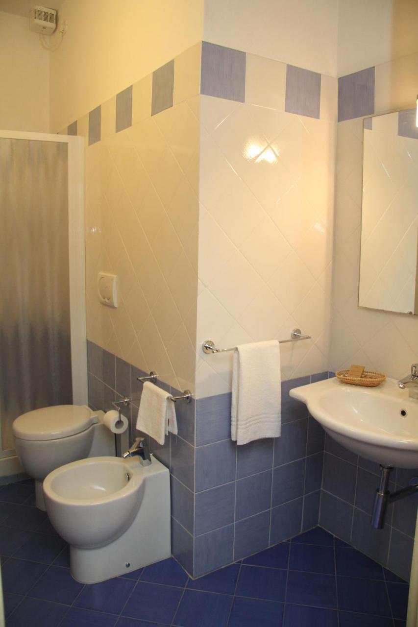 Residence I Due Pini Марина-ди-Гроссето Экстерьер фото